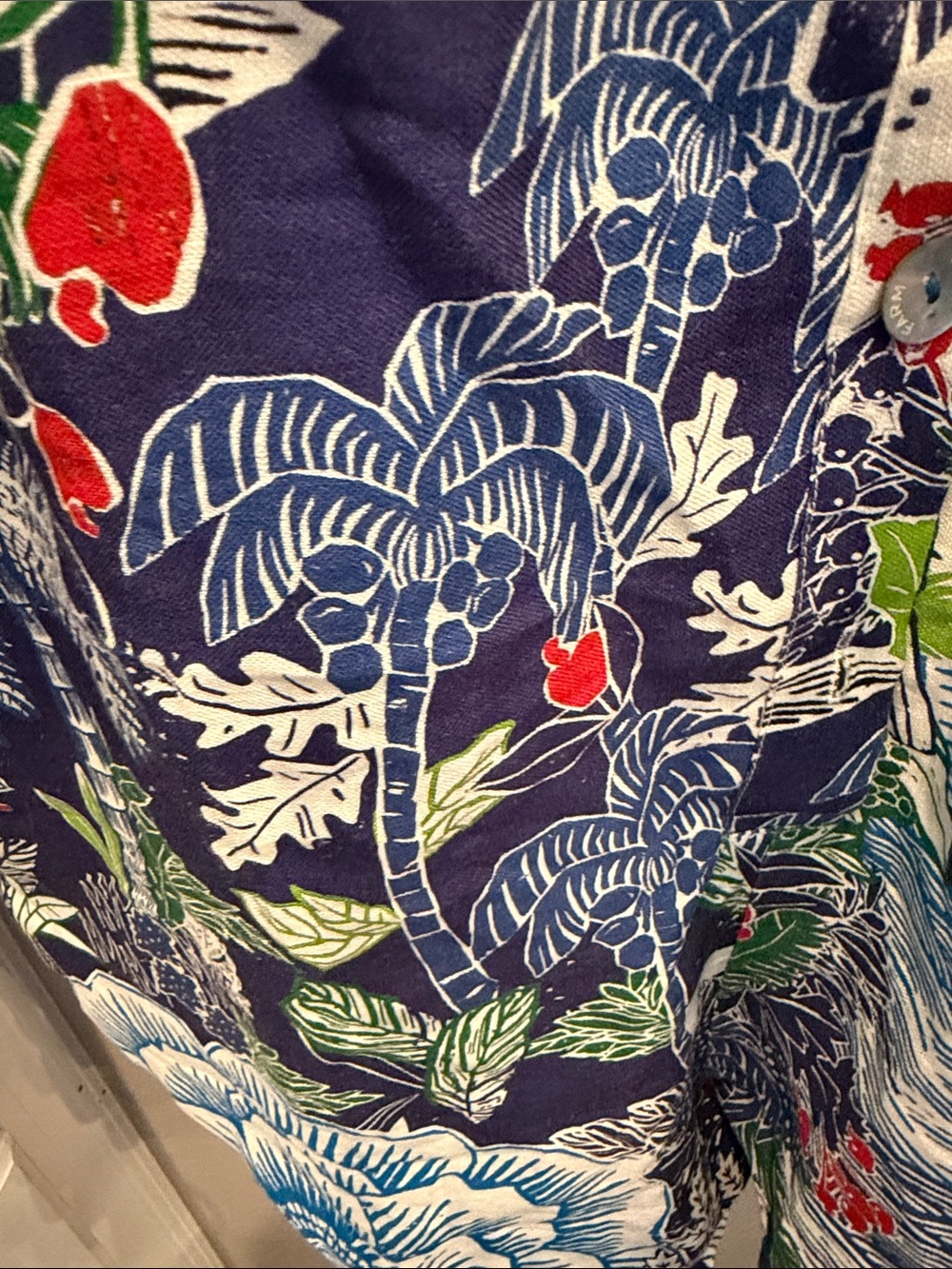 Farm rio Tropical Print Button-Up jumper nwt ptp 26 length 35 rare pattern!!! - Picture 6 of 10